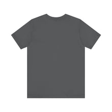 Carica l&#39;immagine nel visualizzatore di Gallery, THIS WAY UP Front Logo Unisex Jersey Short Sleeve Tee